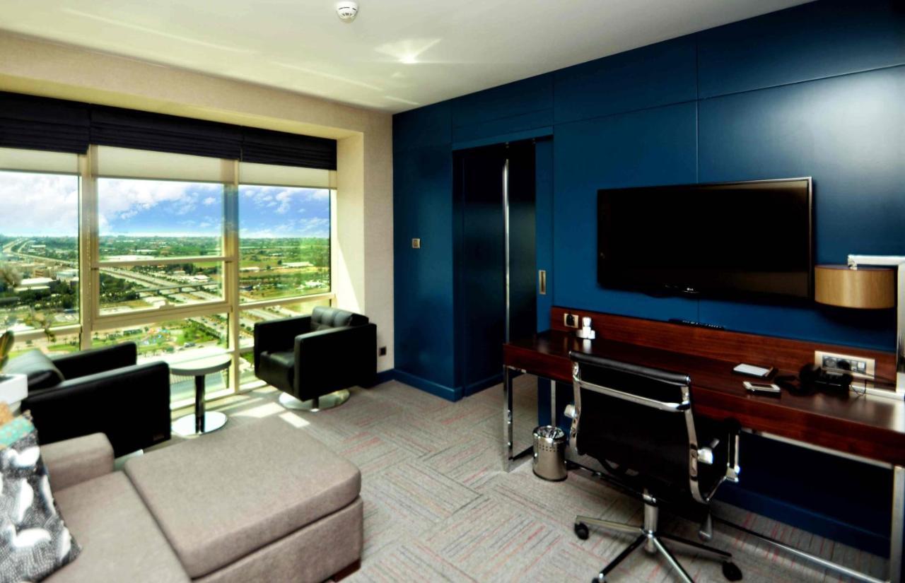 Ramada Encore By Wyndham İzmir Rom bilde