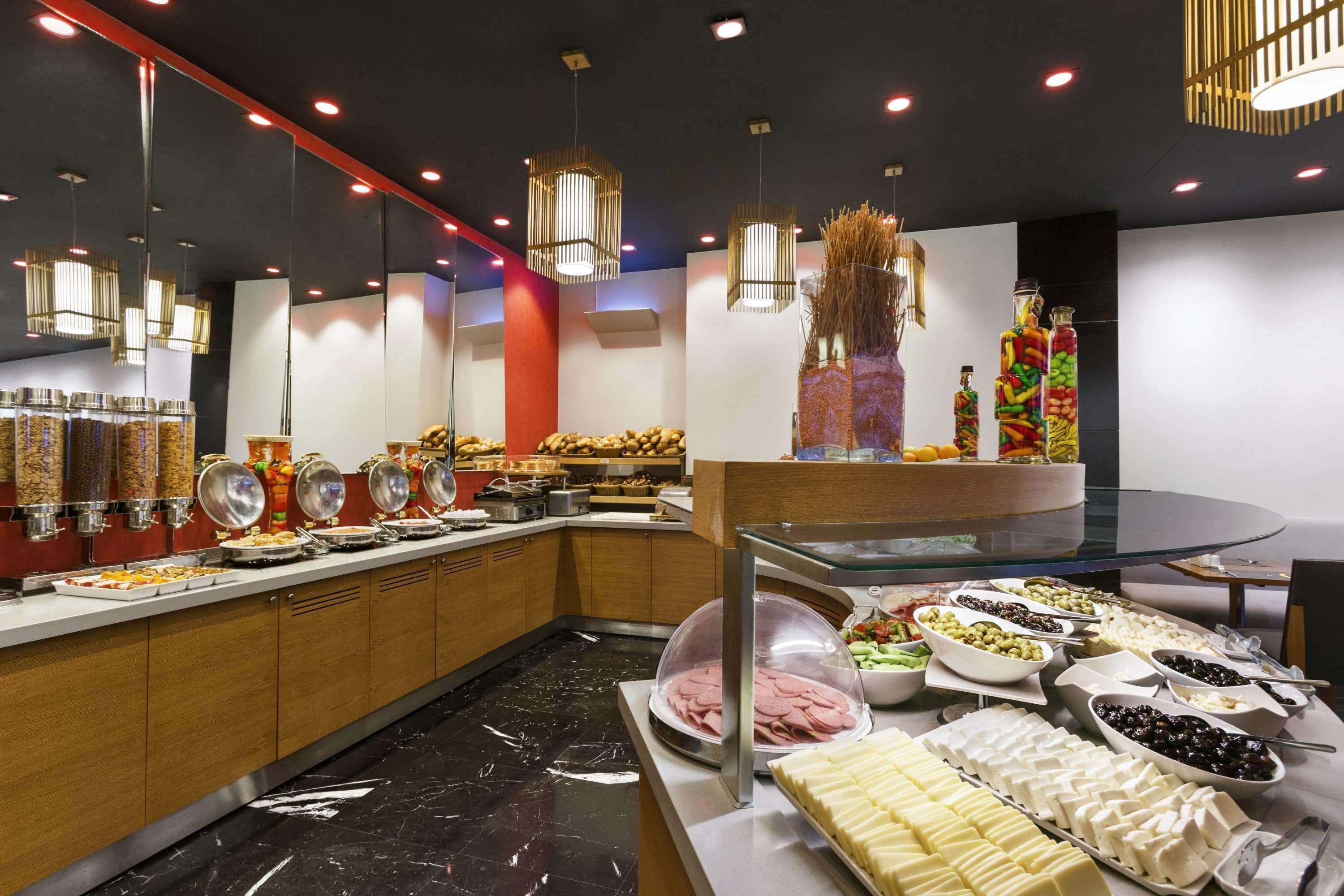 Ramada Encore By Wyndham İzmir Eksteriør bilde